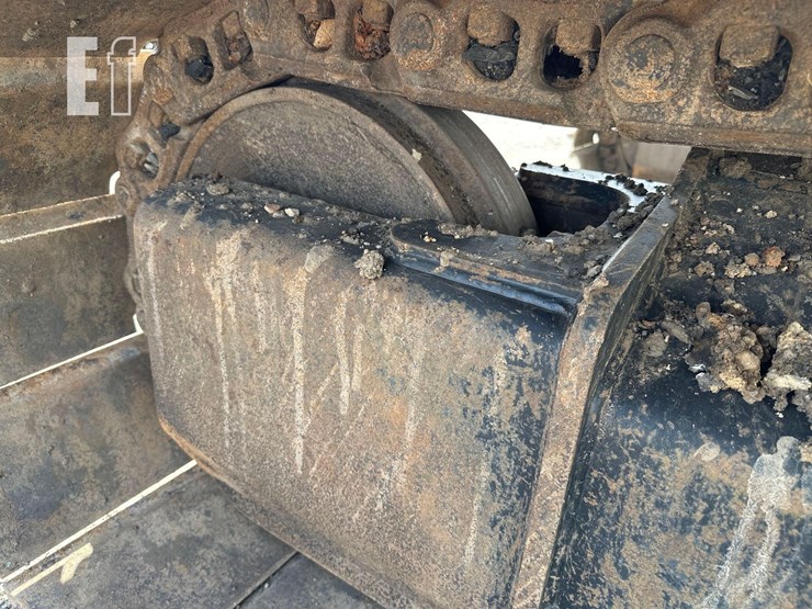 caterpillar-320gc-image-29