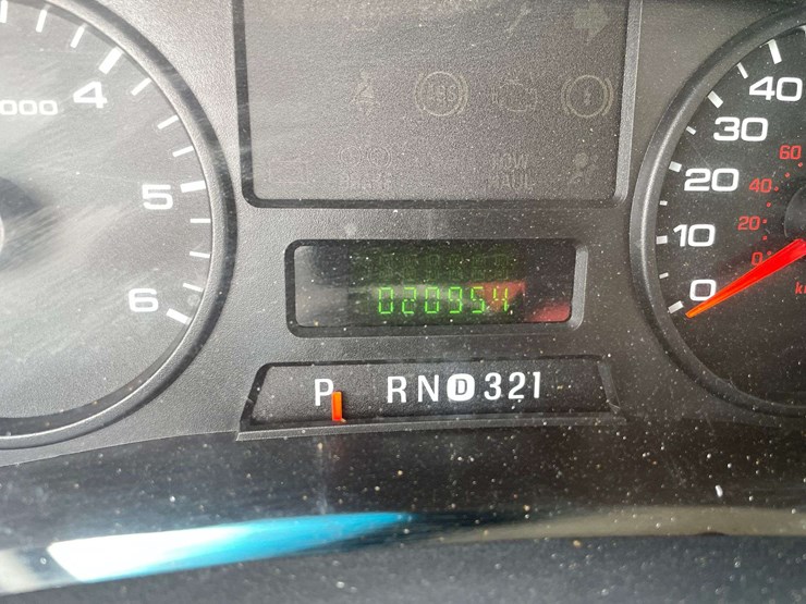 2005-ford-f450-image-26