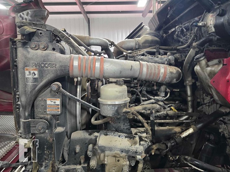 2013-kenworth-t370-image-17