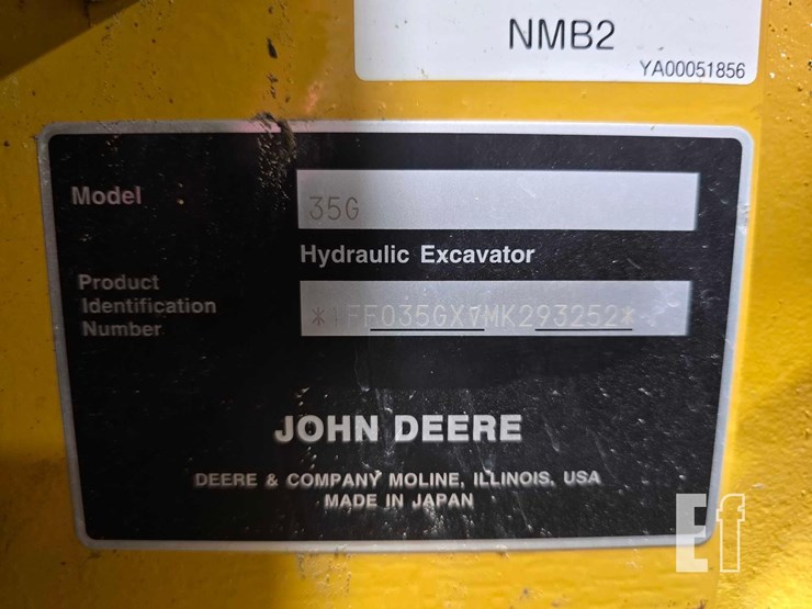 2021-deere-35g-image-38