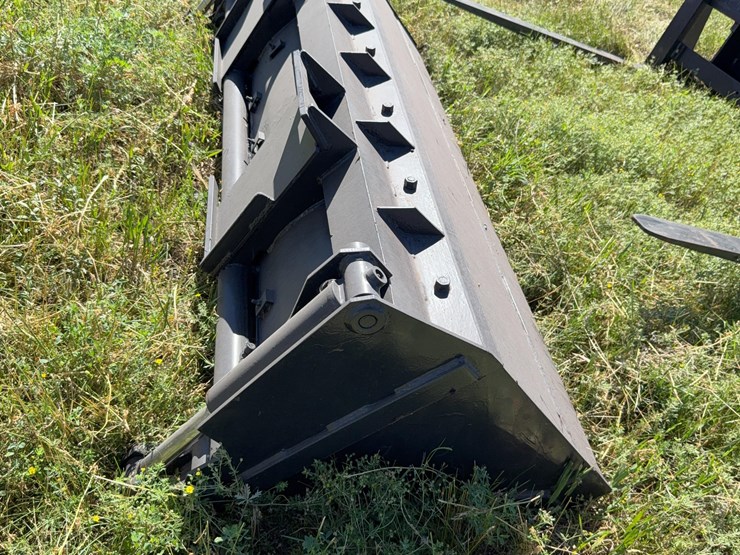 ejector-bucket-image-2
