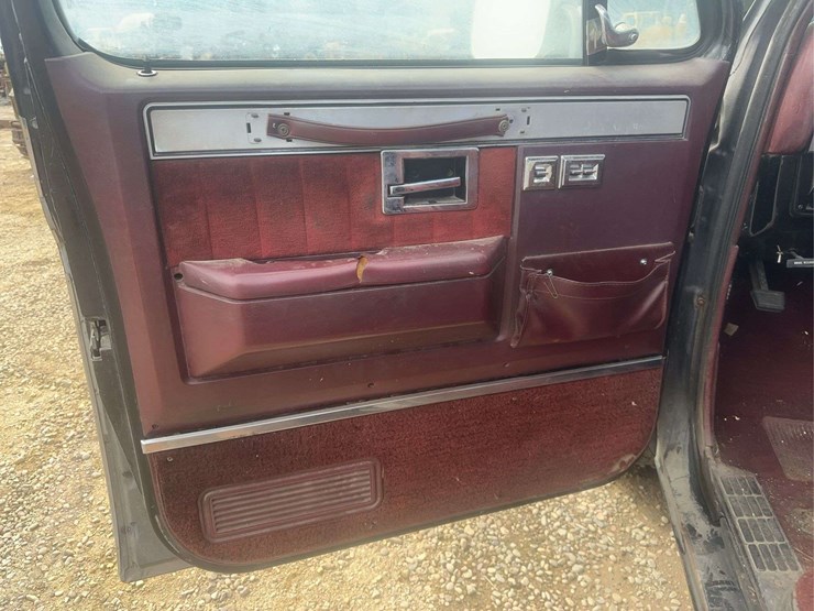 1984-chevrolet-k10-image-30
