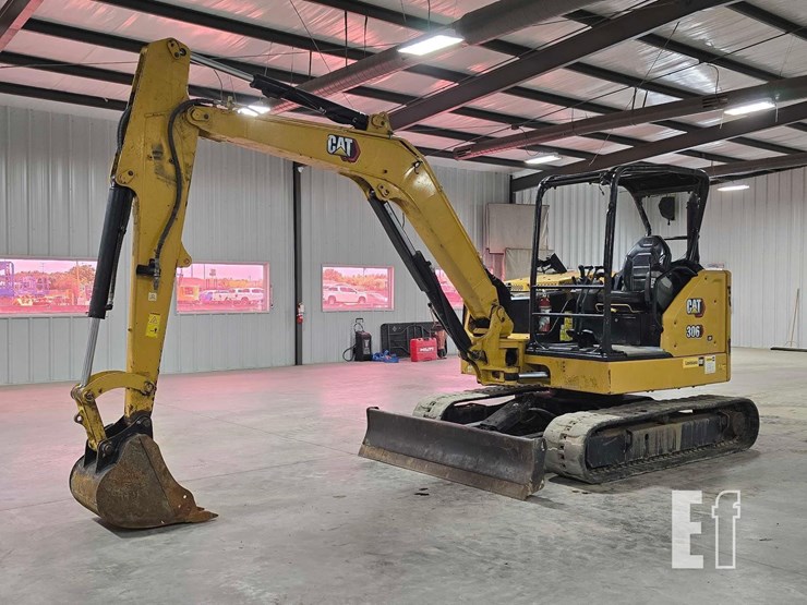 2021-caterpillar-306cr-image-1
