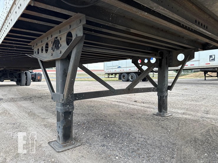 wabash-national-van-image-15