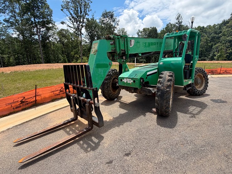 #1099-•-2018-jlg-telehandler-image-1