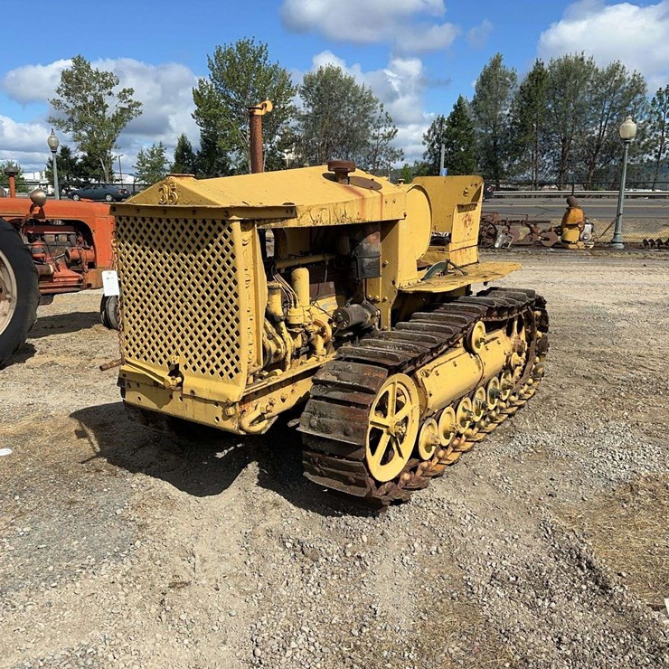 Cletrac Crawler