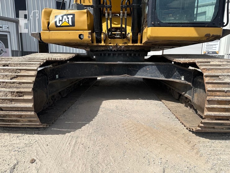 caterpillar-320gc-image-13