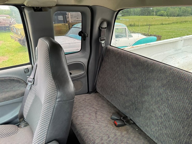 1999-dodge-ram-2500-image-41