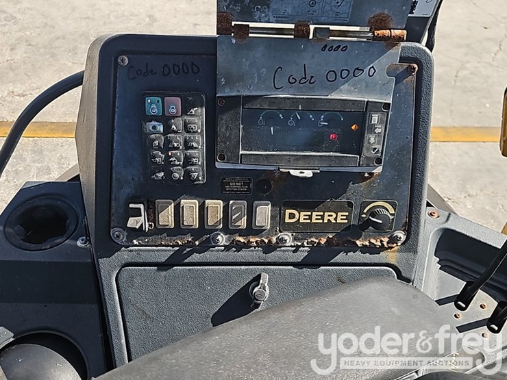 2017-deere-310sl-image-26