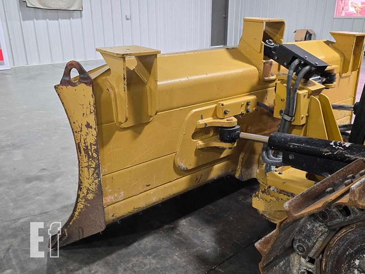 2022-caterpillar-d3-image-12