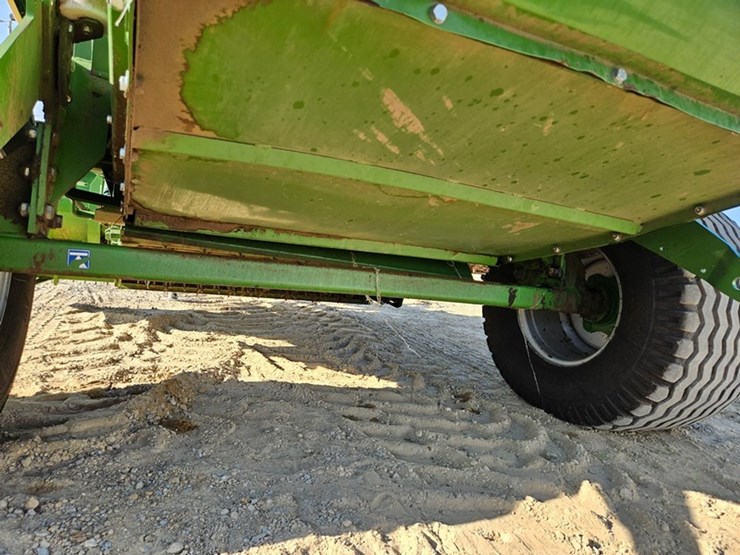 krone-comprima-v180xc-image-33