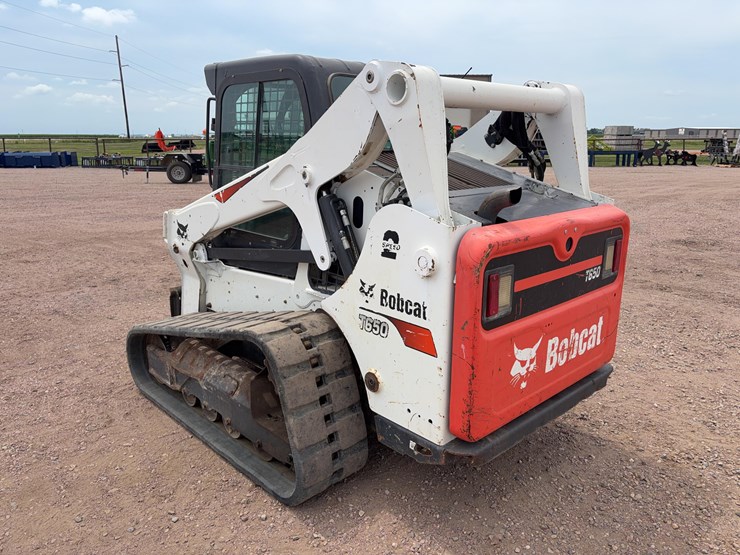 2017-bobcat-t650-image-6