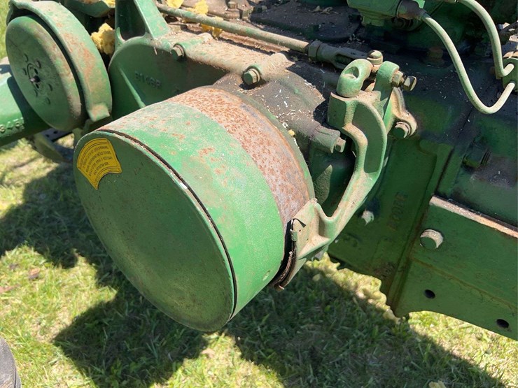 john-deere-b-image-25