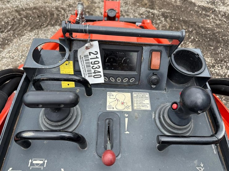 2023-kubota-scl1000-image-19