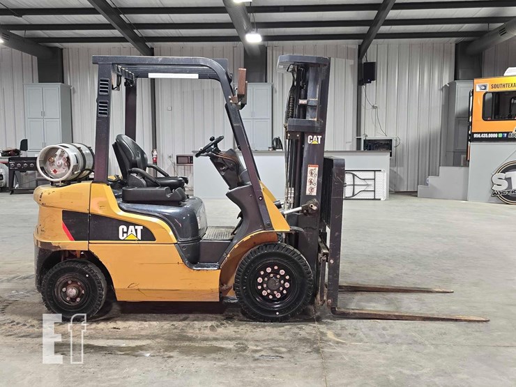 2020-caterpillar-gp25n-image-6