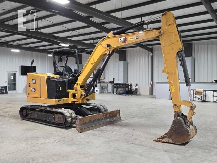 2021-caterpillar-306cr-image-2