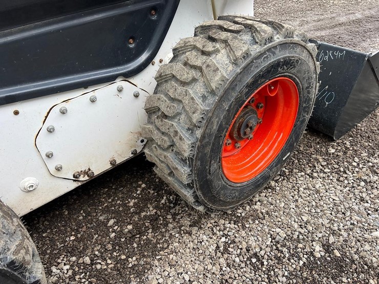 2020-bobcat-s76-image-19