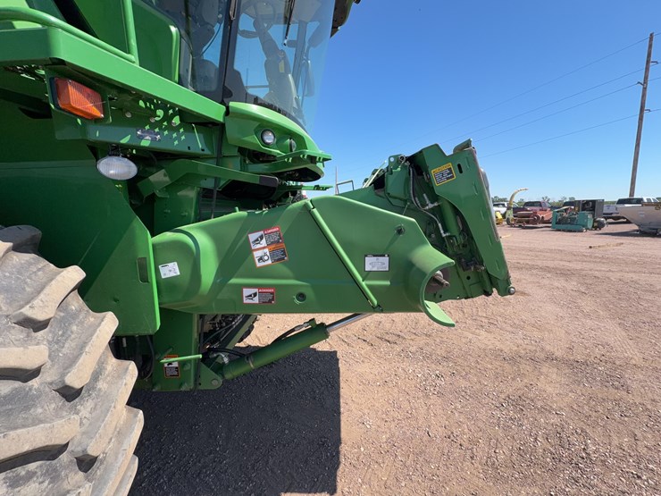 2015-john-deere-s680-image-9