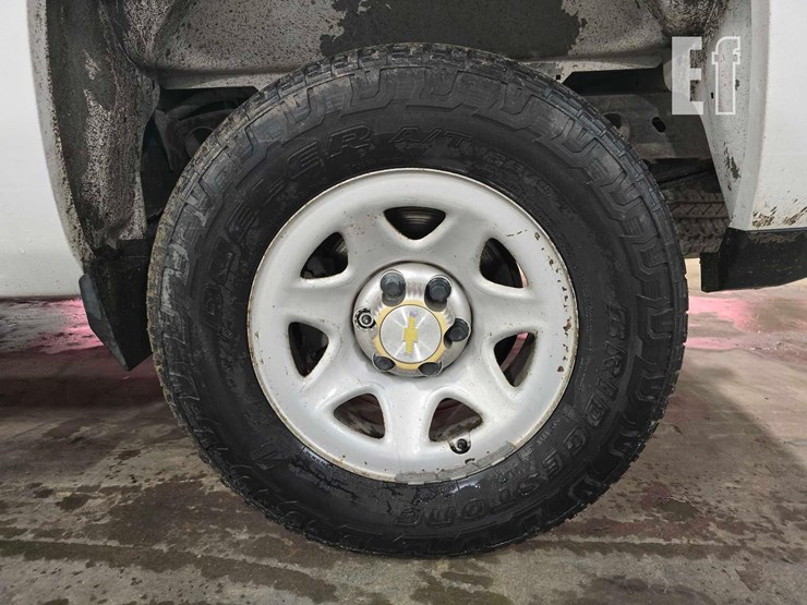 2015-chevrolet-silverado-1500-image-20