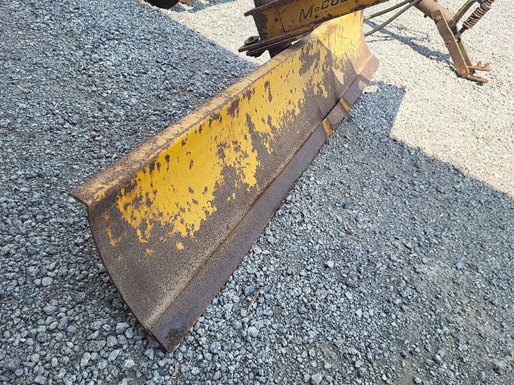 mccullough-industries-84"-3pt-hitch-grader-blade-image-11