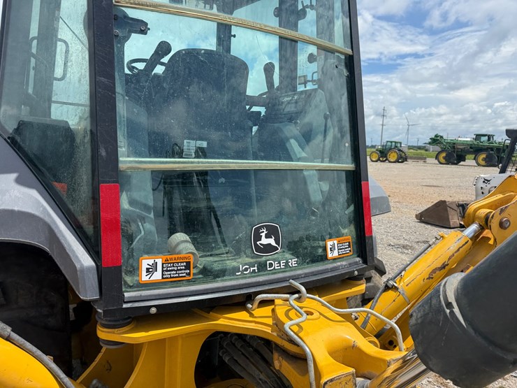 #43053-•-2024-john-deere-320p-backhoe-loader-1t0320pacrfx07150-inv#-43053-image-14