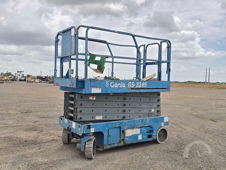 2011-genie-gs3246-image-1