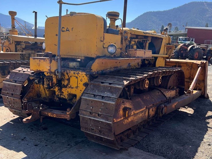 caterpillar-d7-image-5