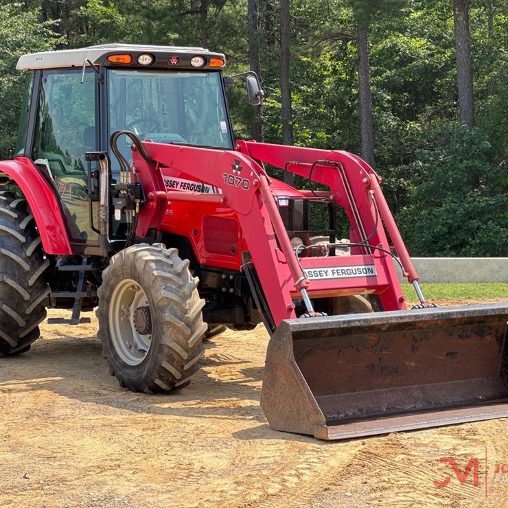 MASSEY-FERGUSON 5445