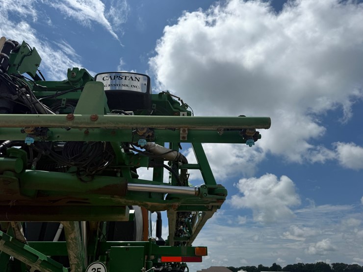 2016-john-deere-r4038-image-71