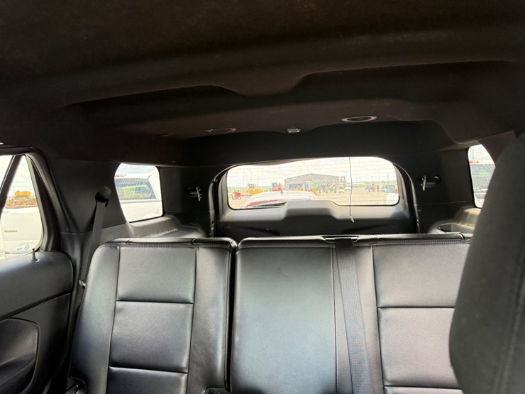 2017-ford-explorer-image-55