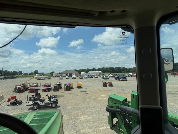 2016-john-deere-r4038-image-111