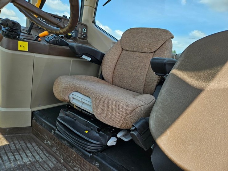 john-deere-6420-image-55