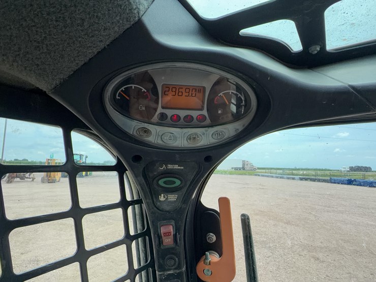 2017-bobcat-t650-image-19