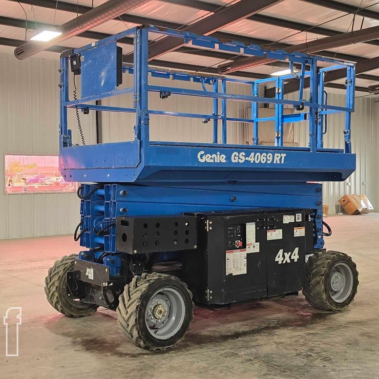 2018 GENIE GS4069RT