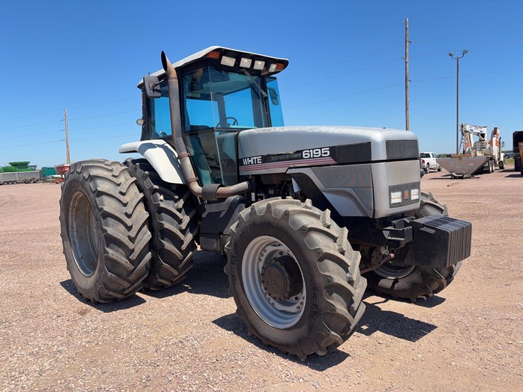 1996-white-6195f-tractor-image-3