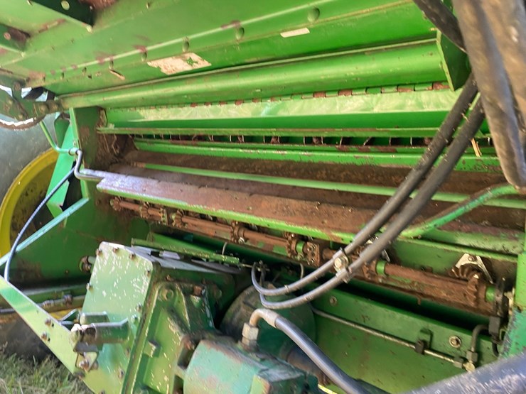 john-deere-9600-4x4-combine-image-19