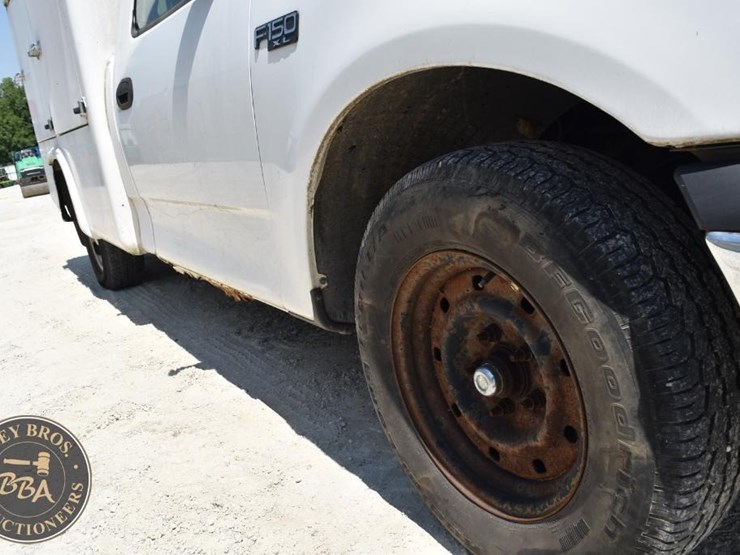 2004-ford-f150-image-10