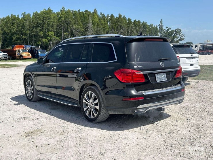 2013-mercedes-benz-gl450-image-4