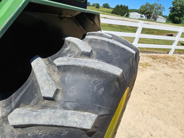john-deere-5400-image-65