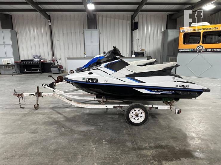 yamaha-ex-sport-watercrafts-image-5
