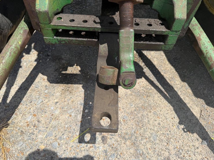 john-deere-4620-image-12