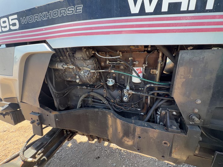 1996-white-6195f-tractor-image-23