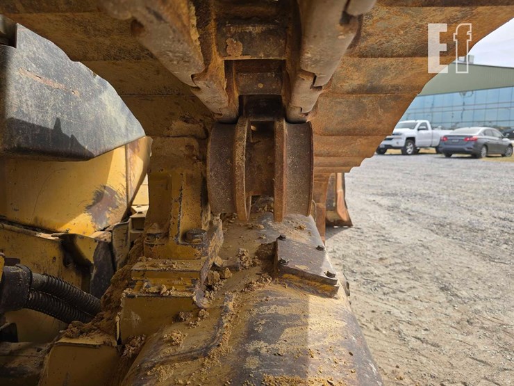 caterpillar-d6-lgp-image-40