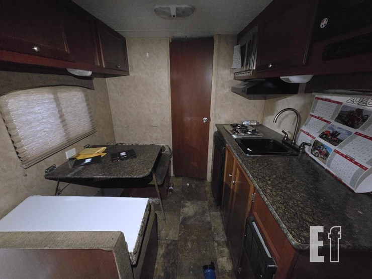 2014-coachmen-clipper-17fq-image-11