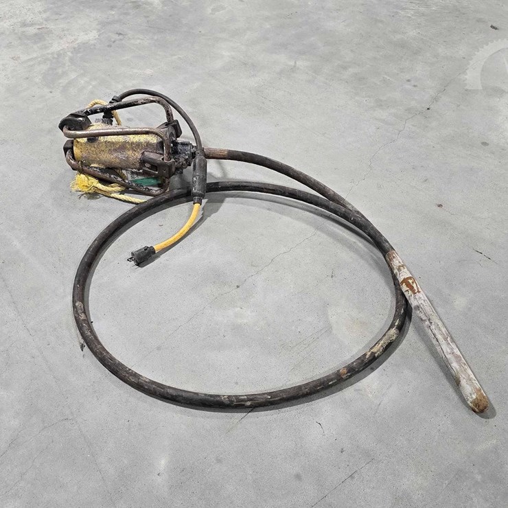 OZTEC 2.4 OZ CONCRETE VIBRATOR
