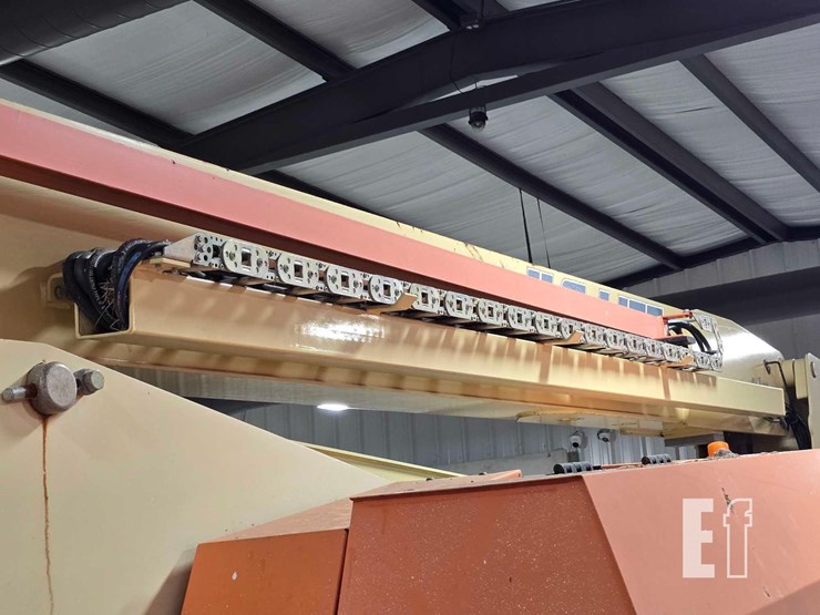 2016-jlg-800aj-image-16