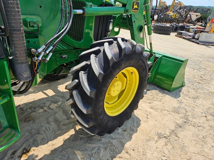 john-deere-6420-image-67