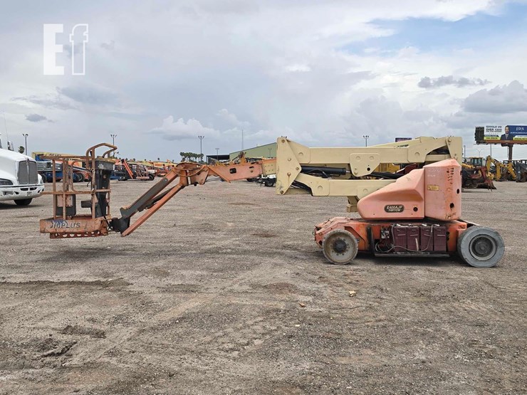 jlg-e400ajpn-image-5