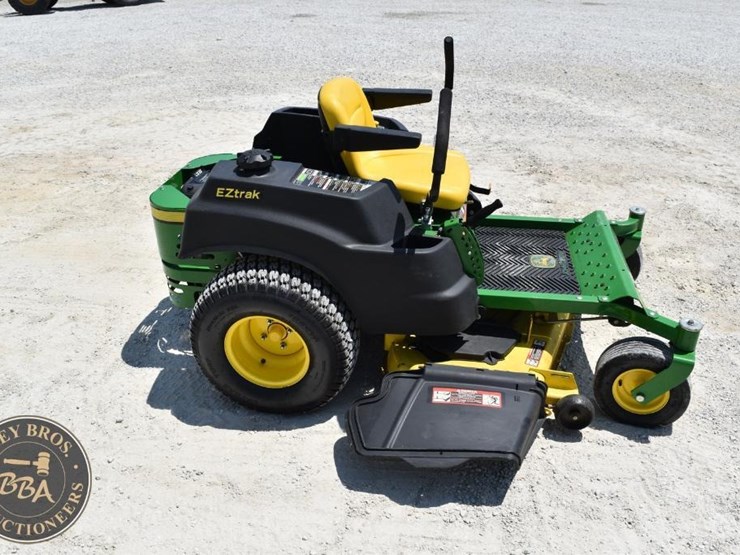 2015-john-deere-z425-image-6