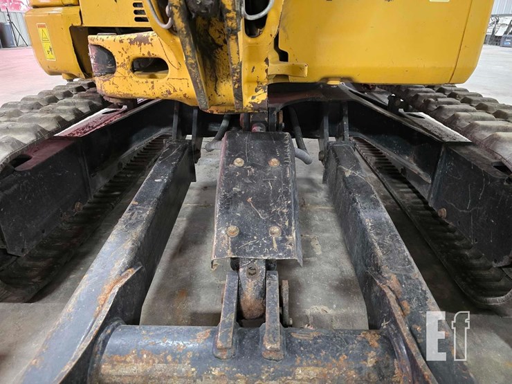 2019-caterpillar-303.5e2-cr-image-28